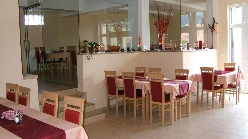 Pension Euro Mikulov Exterior photo